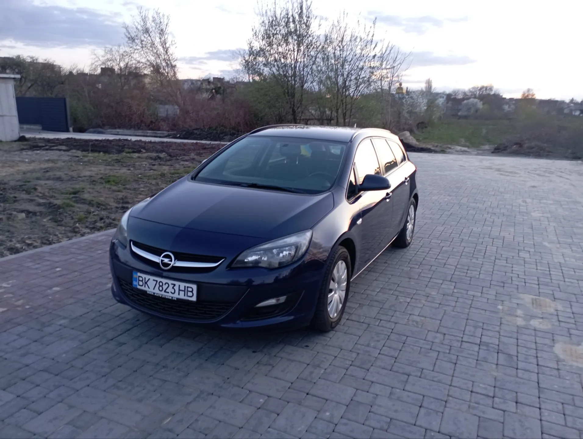 2013 Opel Astra - мініатюра 2