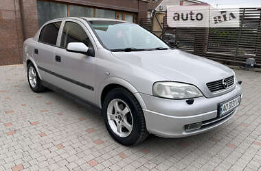 Седан Opel Astra 1999 в Ужгороде