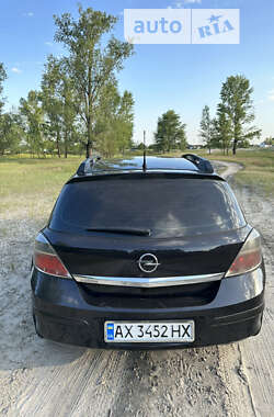 Хэтчбек Opel Astra 2007 в Змиеве