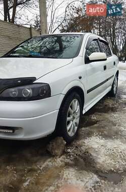 Седан Opel Astra 2000 в Харкові