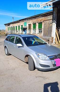 Універсал Opel Astra 2008 в Овручі