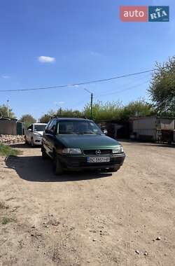 Универсал Opel Astra 1996 в 