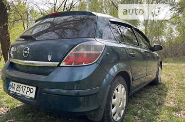 Хэтчбек Opel Astra 2007 в Днепре