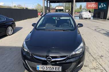 Універсал Opel Astra 2014 в Калуші