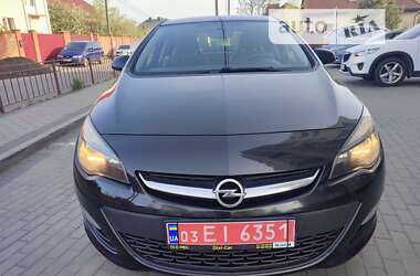 Седан Opel Astra 2016 в Луцке