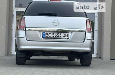 Универсал Opel Astra 2009 в Дрогобыче