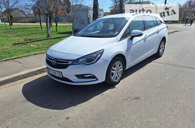 Універсал Opel Astra 2016 в Одесі