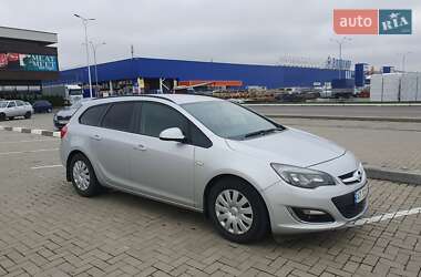 Универсал Opel Astra 2013 в Мукачево