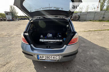 Хэтчбек Opel Astra 2006 в Запорожье