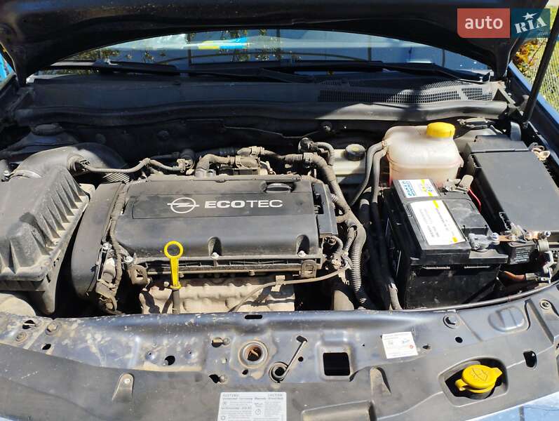 Хэтчбек Opel Astra 2009 в Кривом Озере фото 6 Хэтчбек Opel Astra 2009 в Кривом Озере