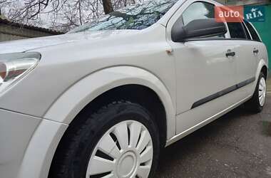 Универсал Opel Astra 2009 в 