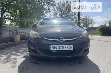 Универсал Opel Astra 2012 в Калиновке