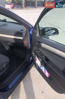 Універсал Opel Astra 2007 в Кам'янець-Подільському