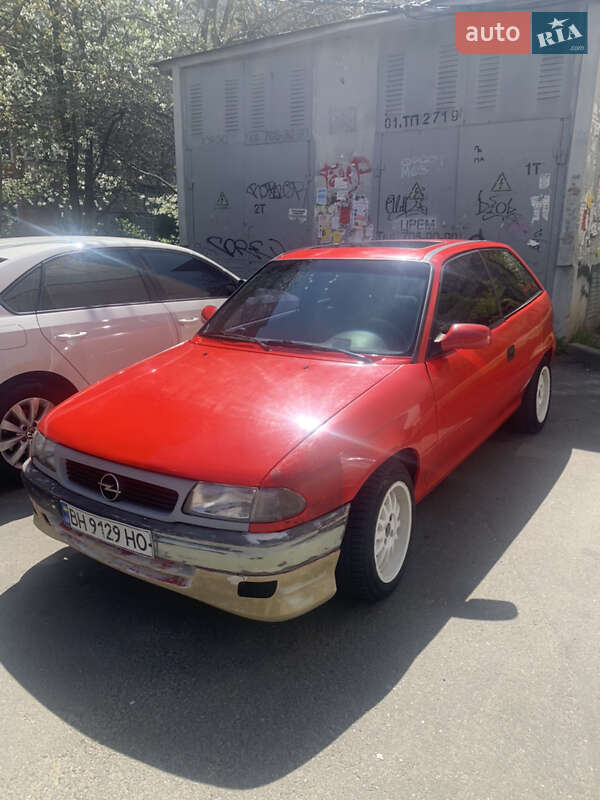 Хетчбек Opel Astra 1997 в Одесі