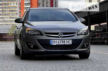 Седан Opel Astra 2016 в Одессе