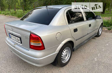 Седан Opel Astra 1999 в Запорожье