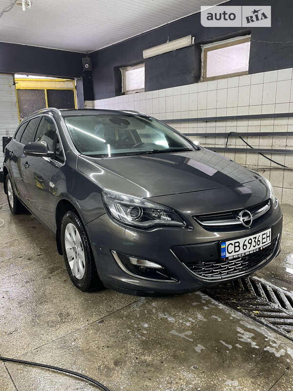 Универсал Opel Astra 2015 в Нежине
