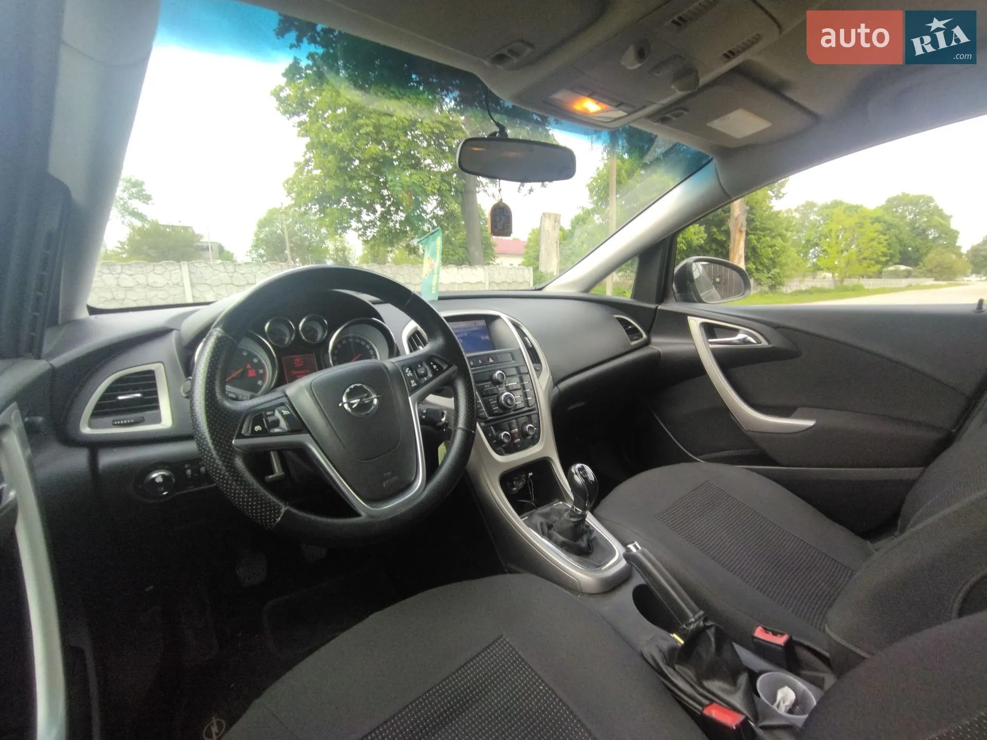 2011 Opel Astra - мініатюра 16