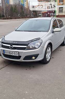 Хэтчбек Opel Astra 2006 в Харькове