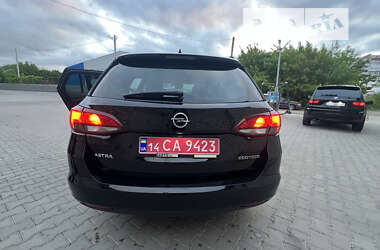 Универсал Opel Astra 2018 в Житомире