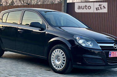 Хэтчбек Opel Astra 2006 в Ровно