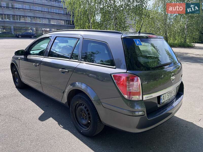 Универсал Opel Astra 2009 в Белой Церкви