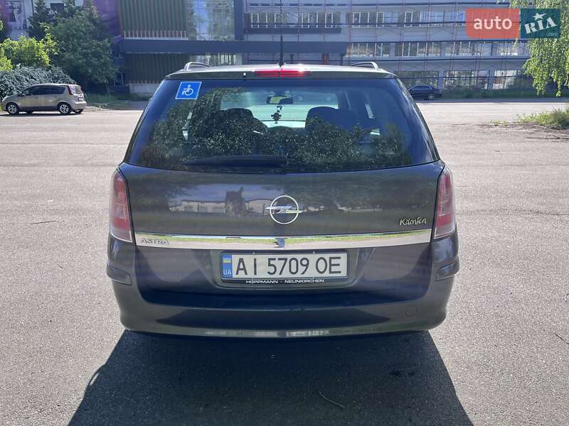 Универсал Opel Astra 2009 в Белой Церкви