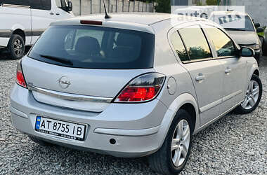 Хетчбек Opel Astra 2008 в Івано-Франківську