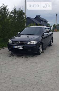 Седан Opel Astra 2008 в Борщеве