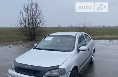 Купе Opel Astra 2000 в Ичне