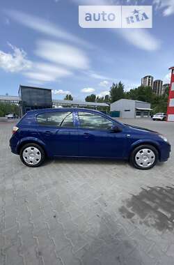 Хетчбек Opel Astra 2005 в Києві