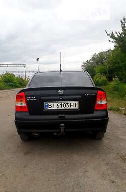 Седан Opel Astra 2008 в Лубнах