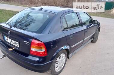 Хэтчбек Opel Astra 2000 в Виннице