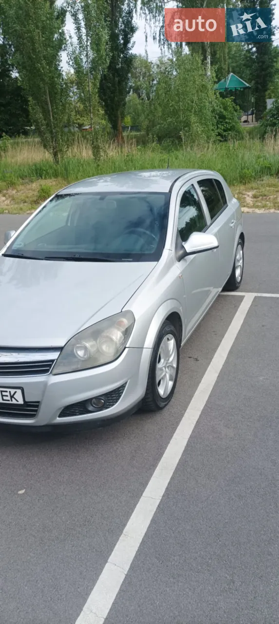2010 Opel Astra - мініатюра 12