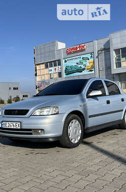Седан Opel Astra 2004 в Миколаєві
