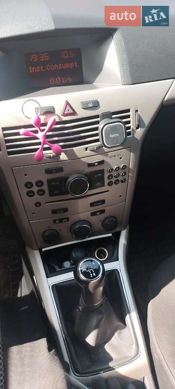 Хэтчбек Opel Astra 2007 в Долине фото 10 Хэтчбек Opel Astra 2007 в Долине