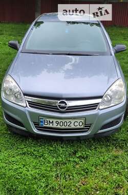 Хэтчбек Opel Astra 2008 в Сумах