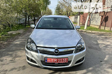 Универсал Opel Astra 2007 в Чернигове