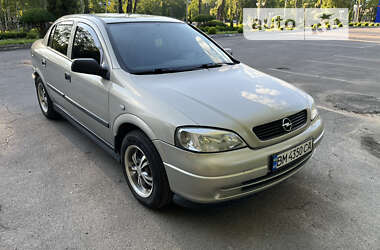 Седан Opel Astra 2006 в Сумах