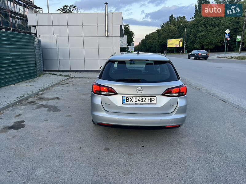 Універсал Opel Astra 2018 в Кам'янець-Подільському