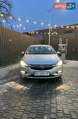 Універсал Opel Astra 2018 в Кам'янець-Подільському