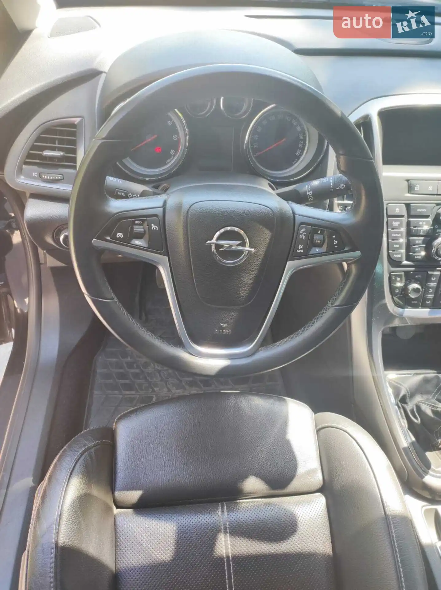 2011 Opel Astra - мініатюра 16