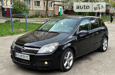 Хэтчбек Opel Astra 2006 в Виннице