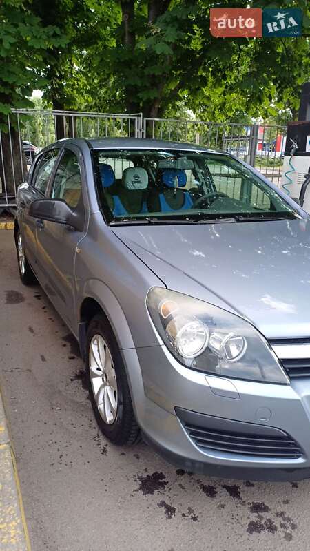 Хетчбек Opel Astra 2006 в Кременчуці