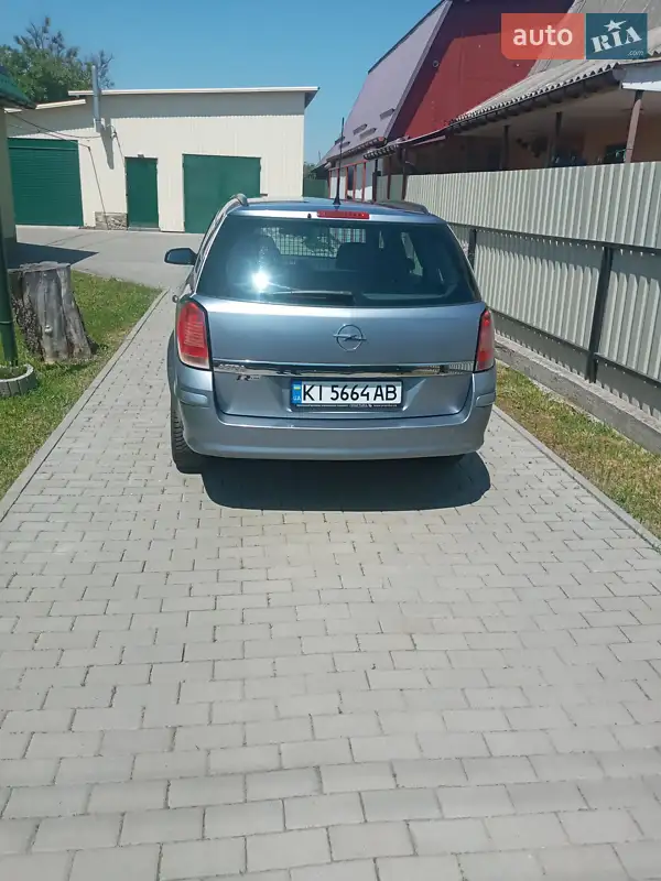 Универсал Opel Astra 2008 в 