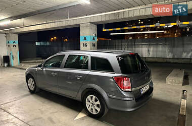 Универсал Opel Astra 2007 в 