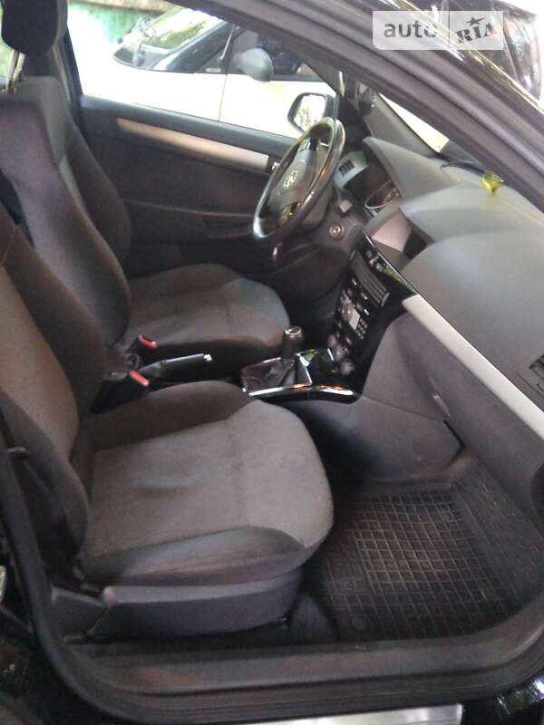 Универсал Opel Astra 2010 в Киеве фото 7 Универсал Opel Astra 2010 в Киеве