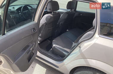 Универсал Opel Astra 2009 в 