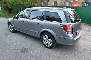 Универсал Opel Astra 2007 в 