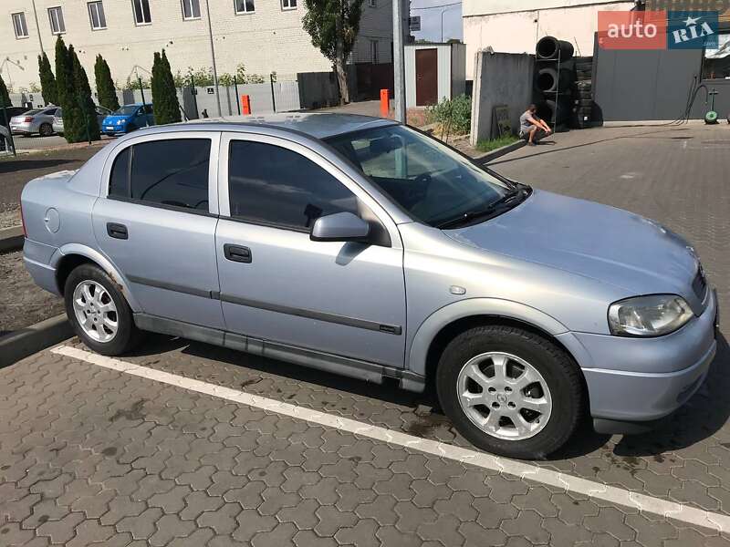 Opel Astra 2001